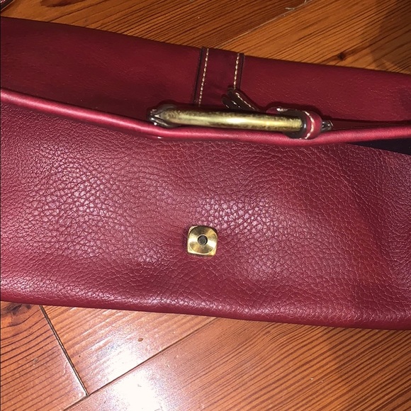 Red Purse - Picture 3 of 4